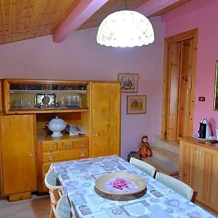 In Petrella Guidi With Garden Views Hotel SantʼAgata Feltria